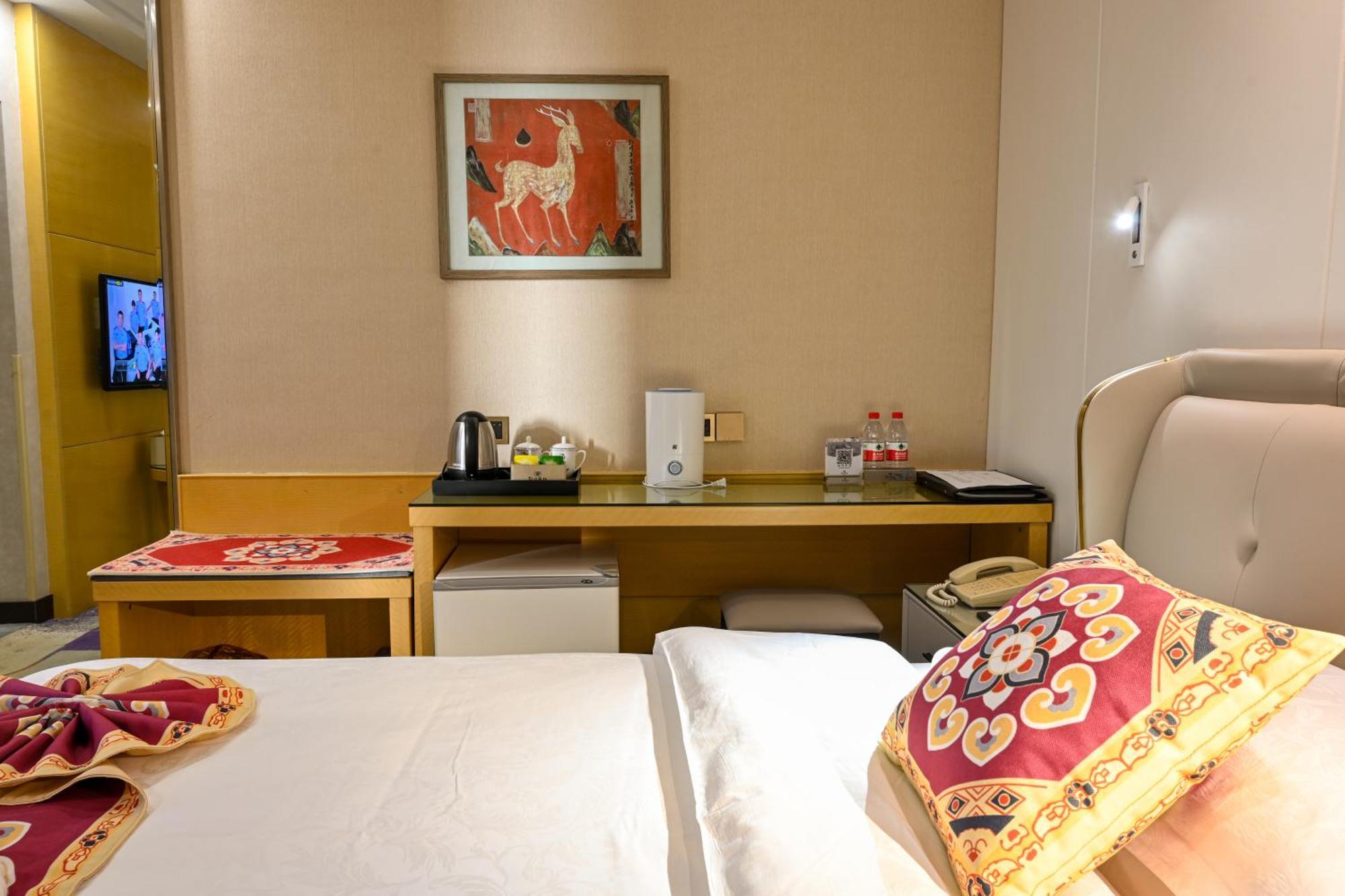 Dunhuang Hotel Esterno foto